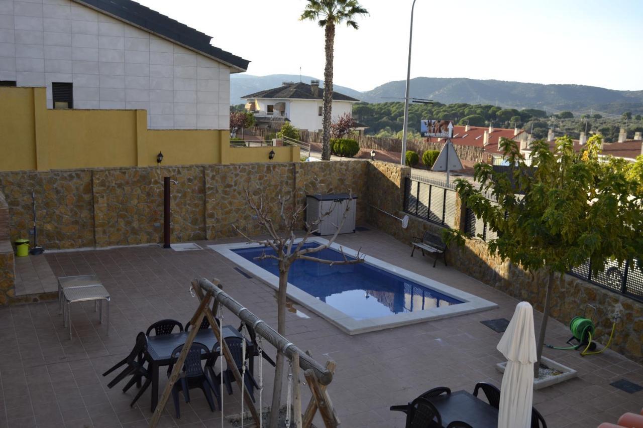 Apartamentos "Casa Rural De Aldea" Aldea del Fresno Exterior photo