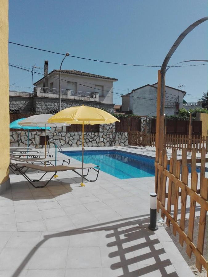 Apartamentos "Casa Rural De Aldea" Aldea del Fresno Exterior photo